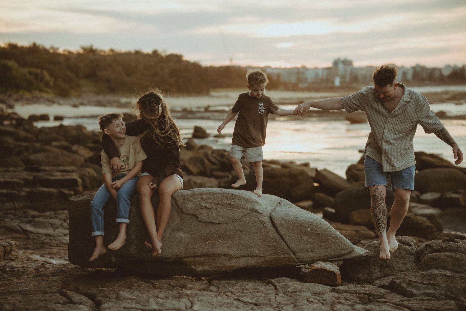 Documenting all walks of life, weddings, maternity, newborn and family photography. Sunshine Coast