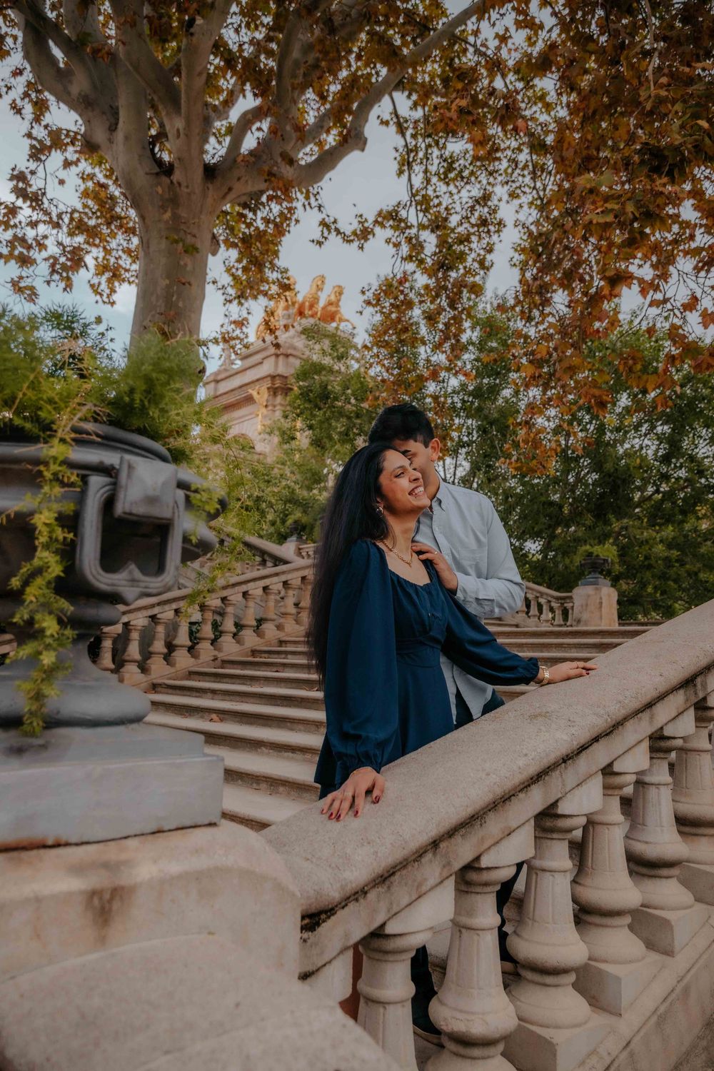 Soft and cozy photography style for cloudy days in Spain.