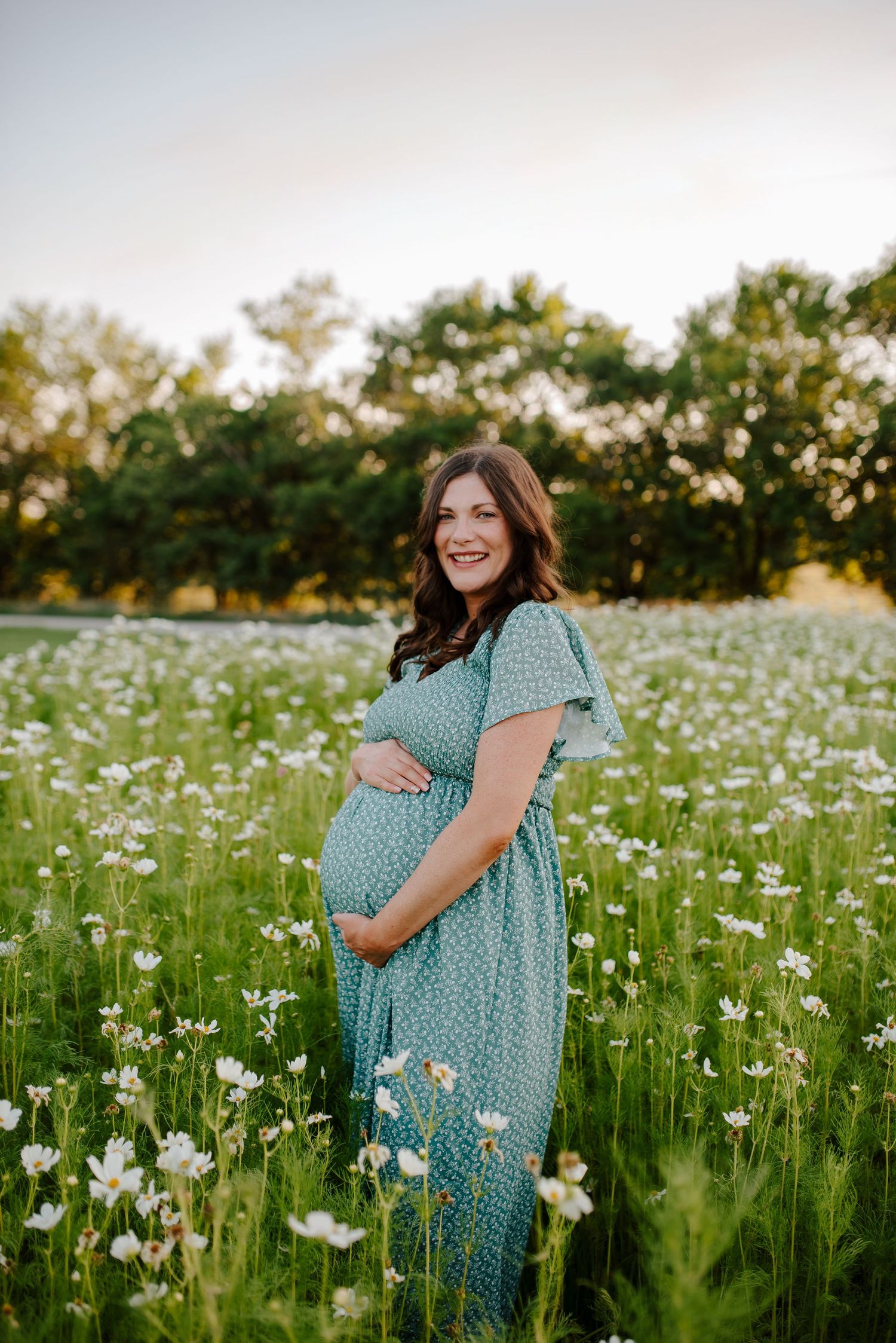 Brambles edge Flower field maternity session in Wichita Kansas by Jessica Nadine Photography