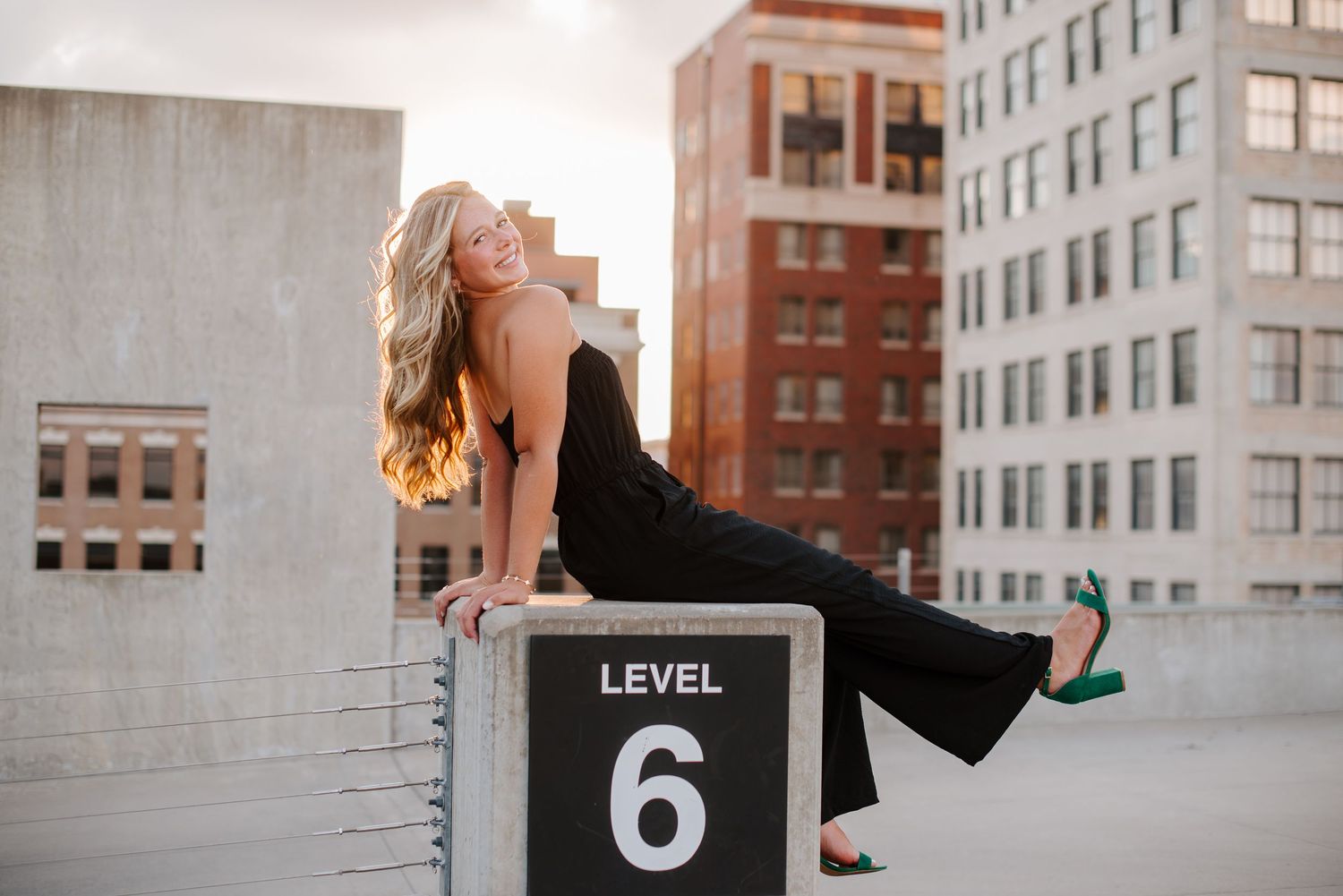 Senior pictures in downtown Wichita Kansas by Photographer Jessica Nadine Photography
