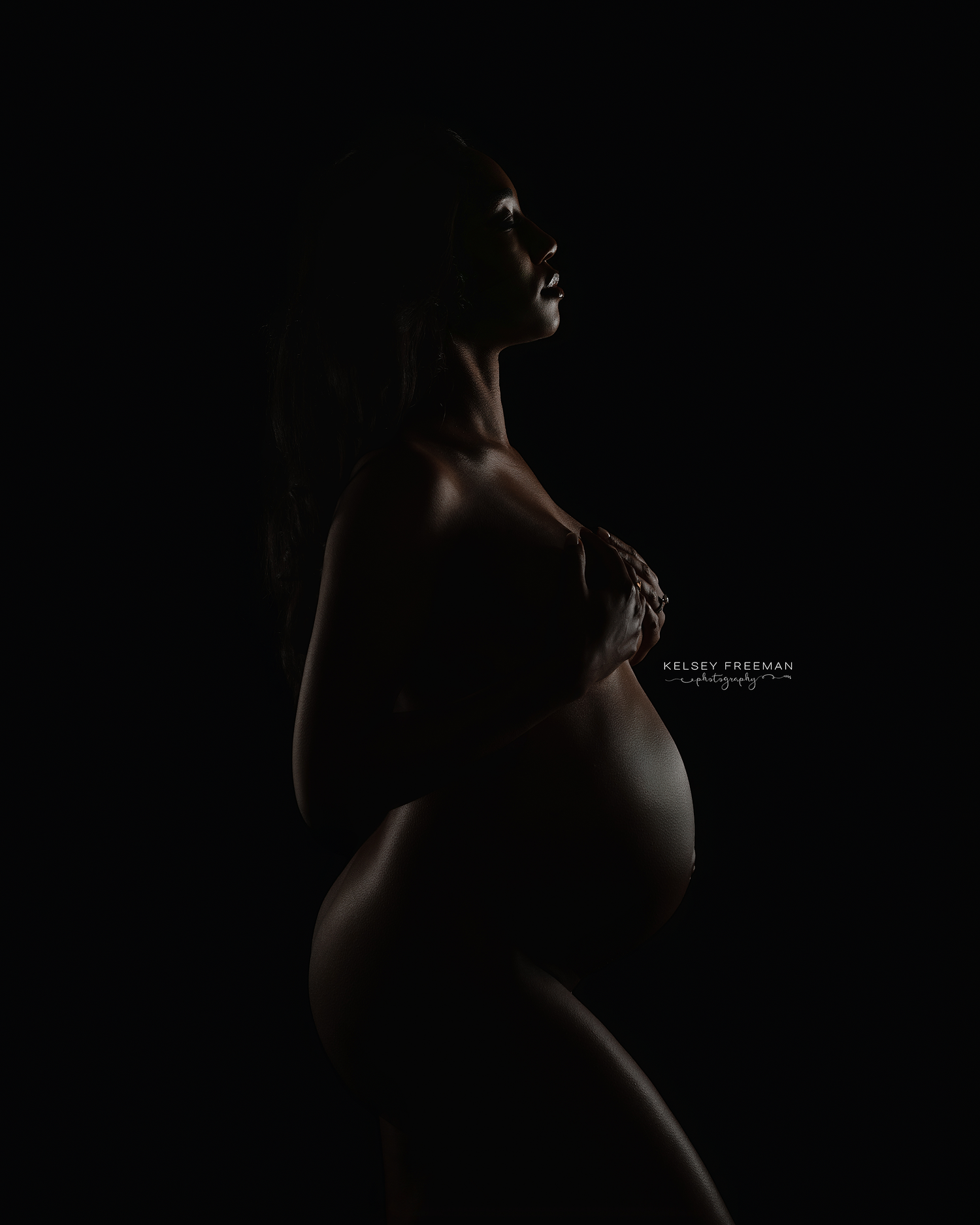 Maternity & Newborn photography studio located in between Atlanta, Georgia and Birmingham, Alabama with full service photo studio.