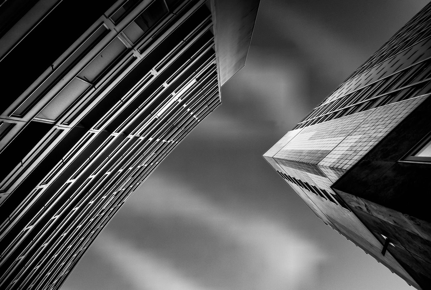 Photographe architecture Rennes Bretagne – prise de vue artistique immeuble contemporain