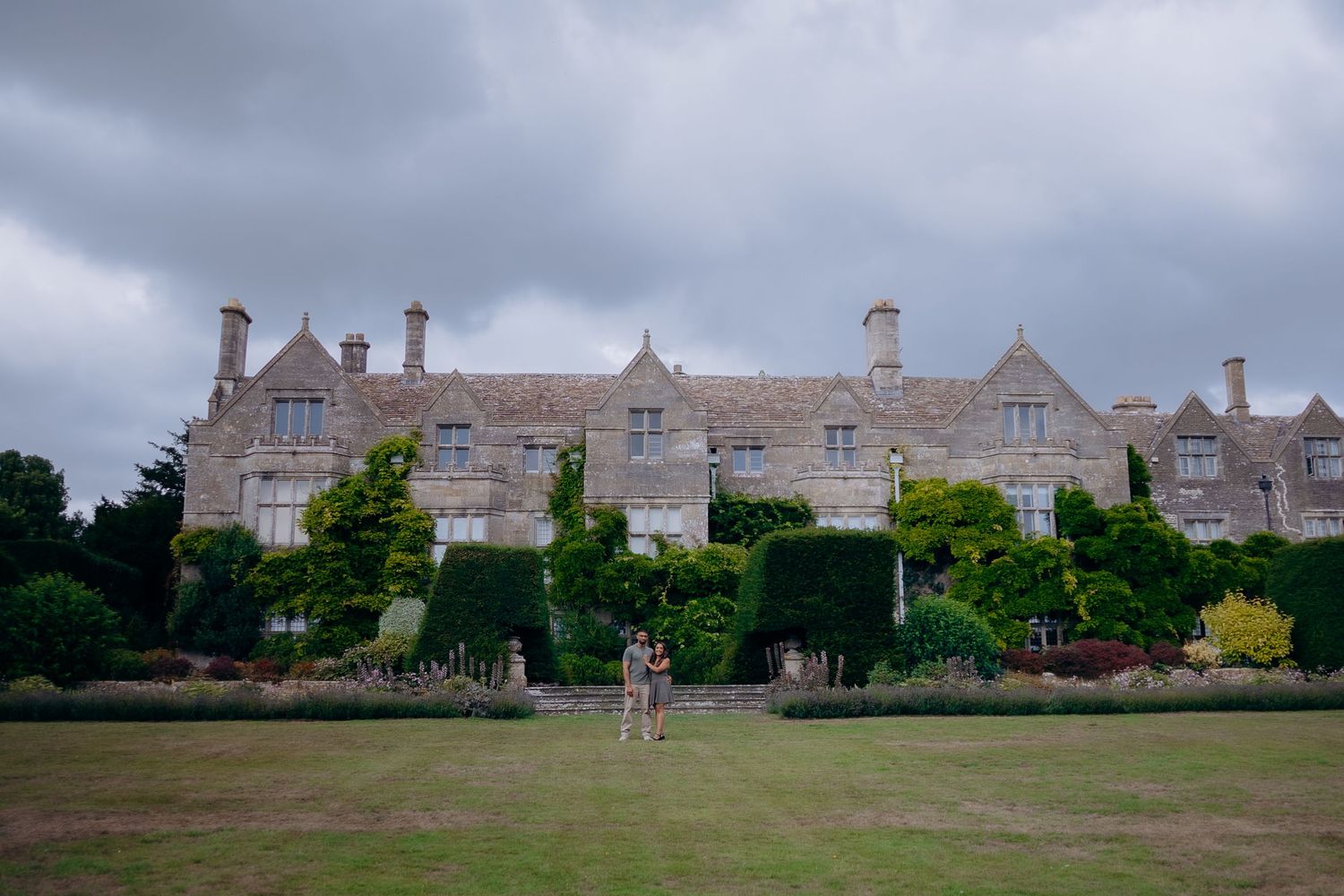 Surprise proposal captured by Cotswolds proposal photographer.