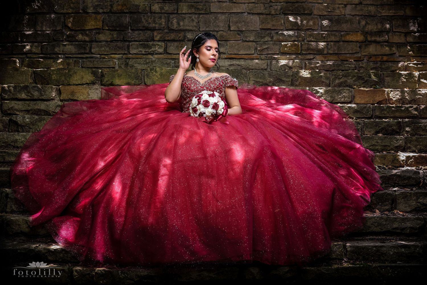 Luxury winter quince photoshoot captured by Fotolilly Photography in DFW