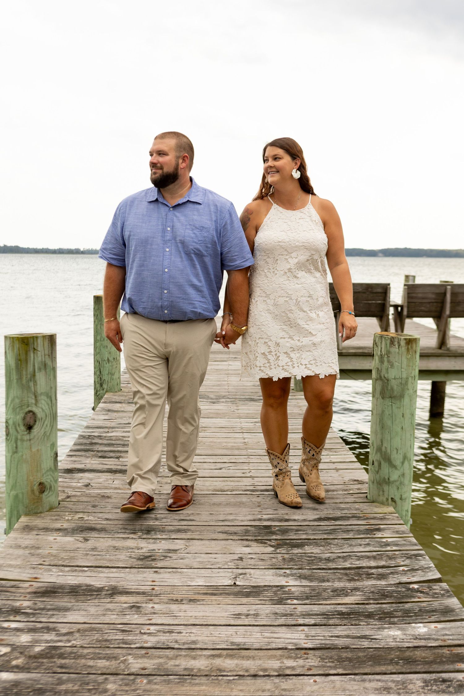 engagement, bride to be, poses