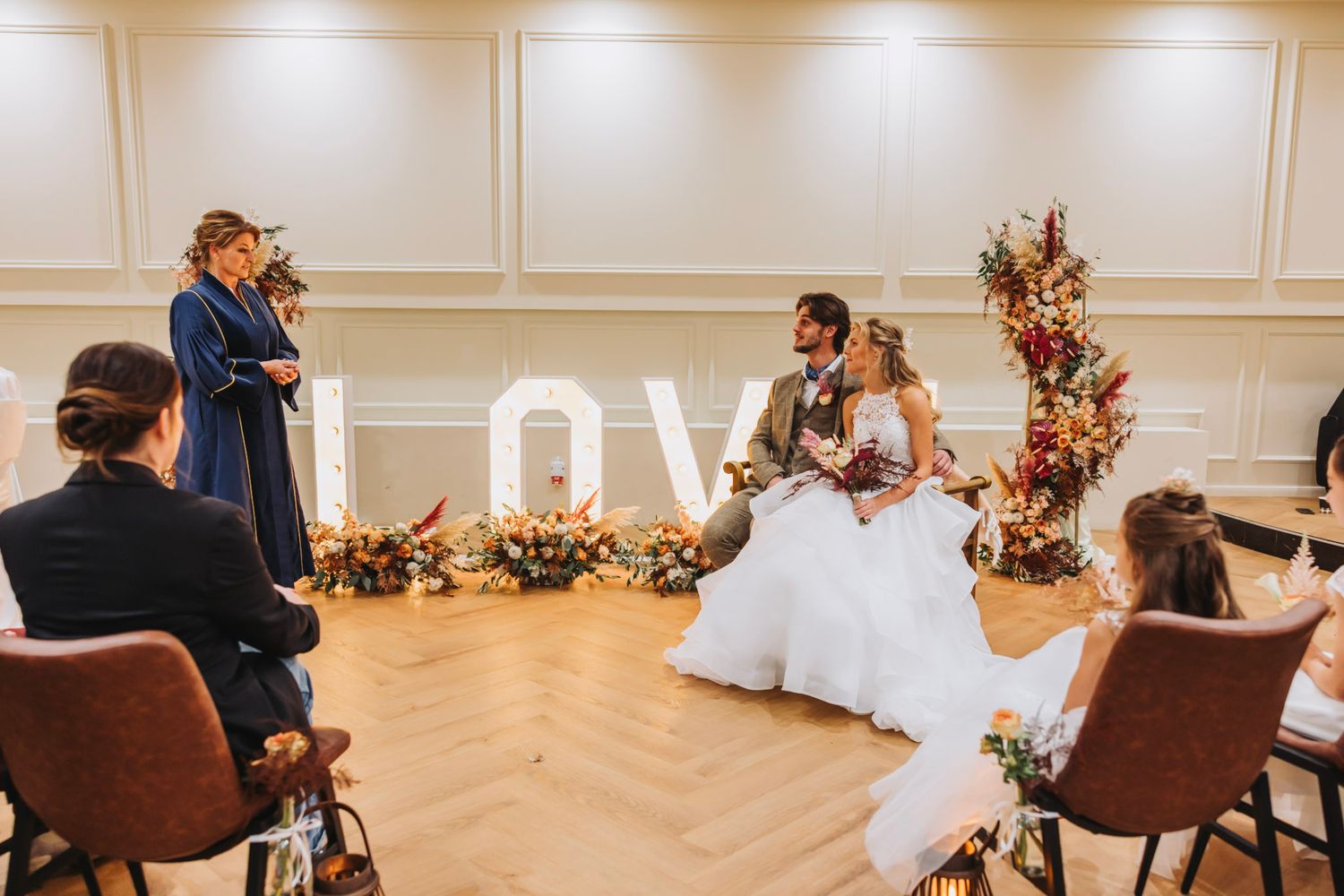 Bride groom and the officiant during a wedding ceremony at BLOQ23 in Hoofddorp