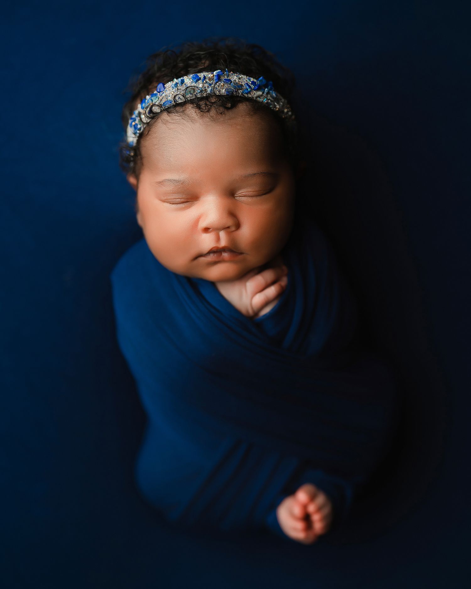 Newborn photography studio located in between Atlanta, Georgia and Birmingham, Alabama with full service photo studio.