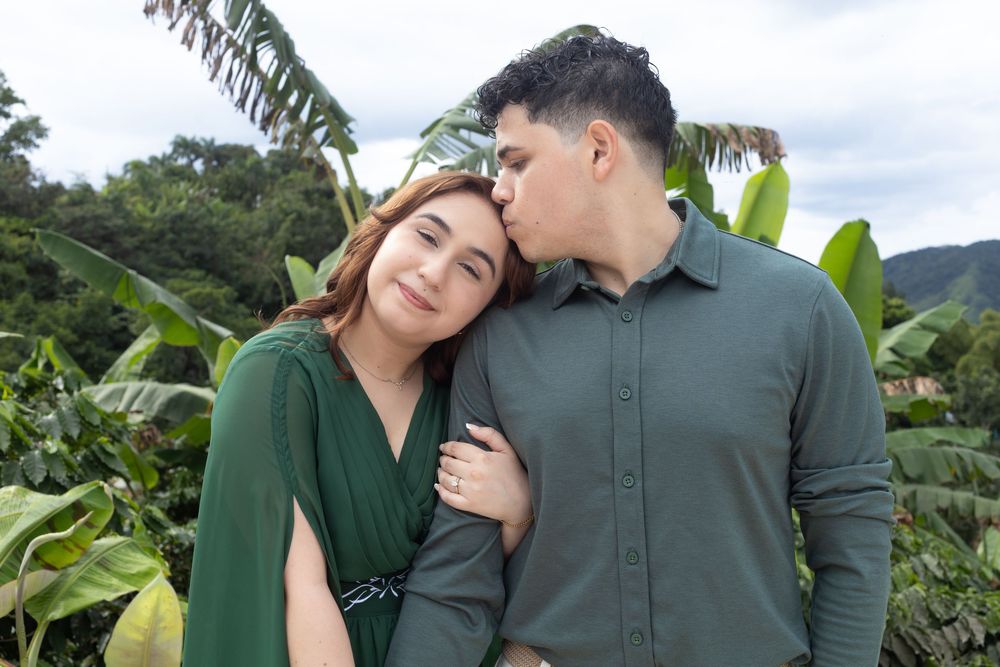 Sesiones de fotos Love Story que capturan la conexión y amor de tu pareja en recuerdos inolvidables en Puerto Rico, ponce San Juan
