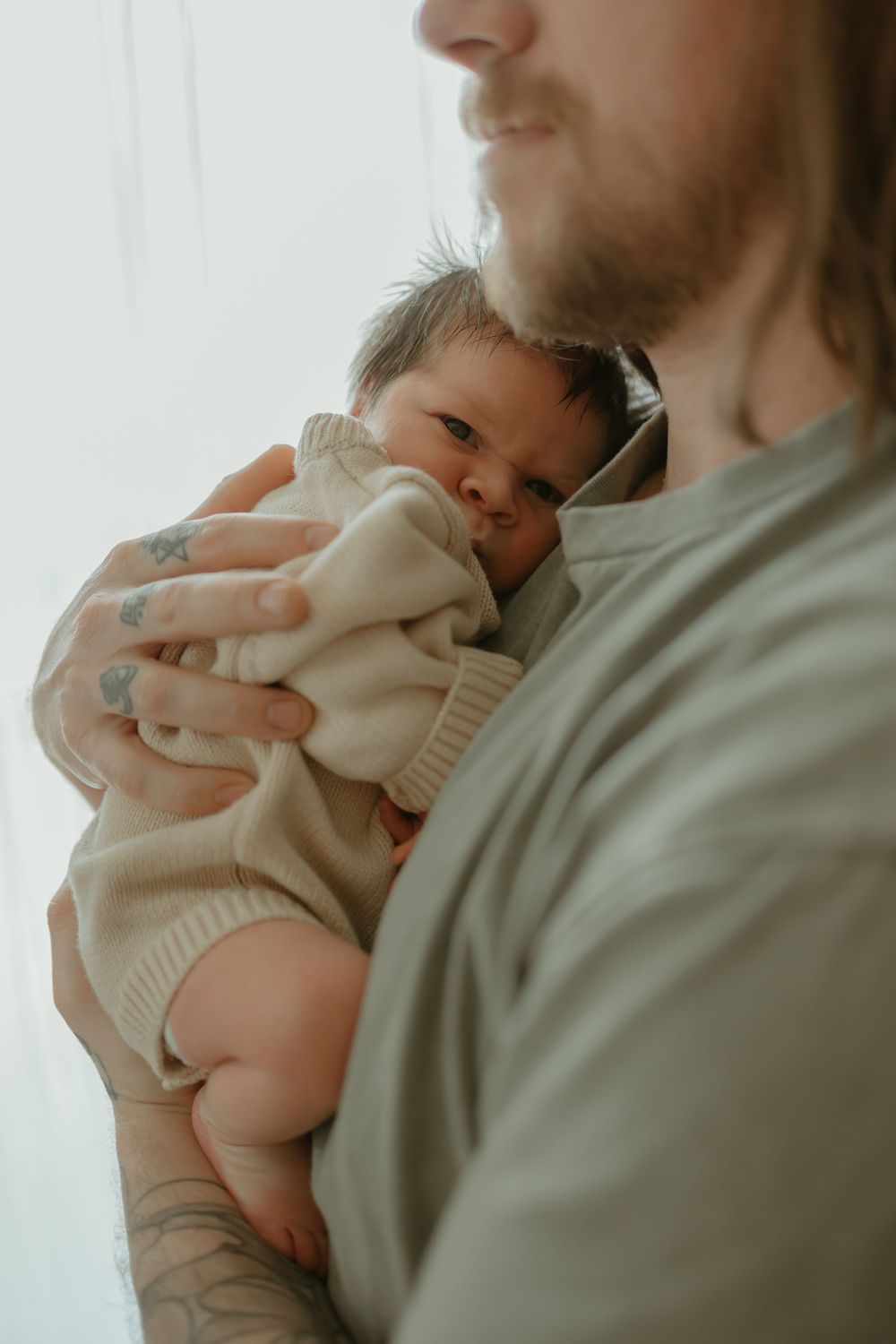 family, couples, newborns, in home session, lifestyle session, documentary session, motherhood