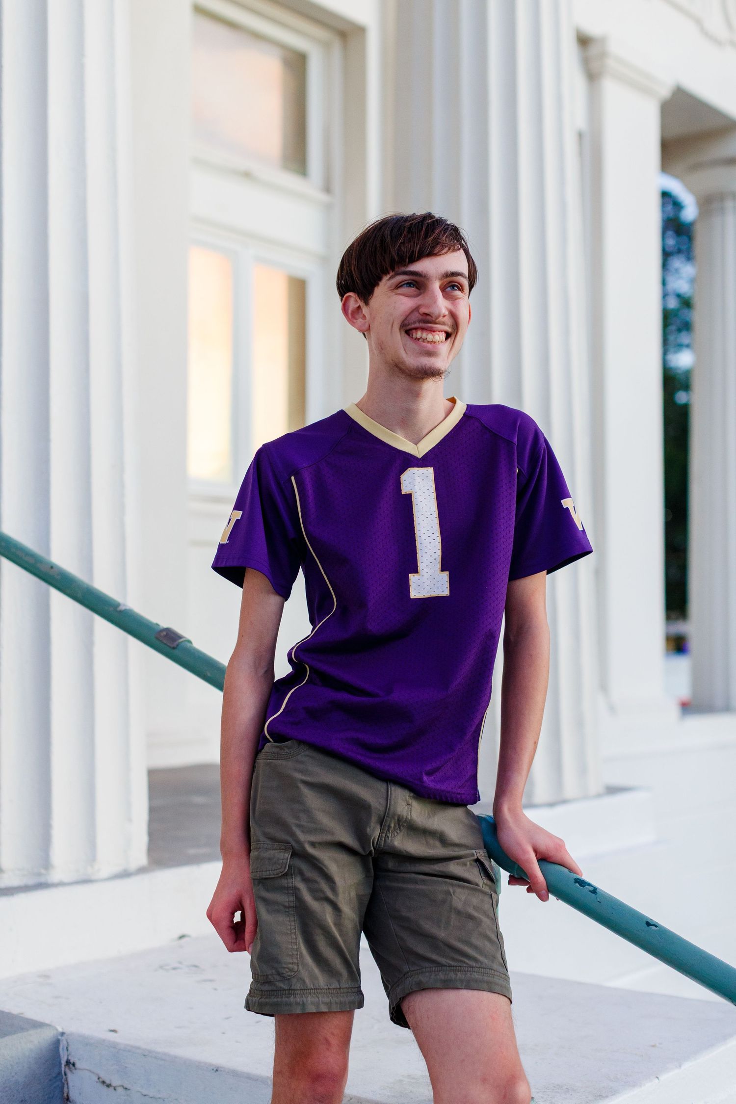 High school senior boy photo. Carnegie Art Museum. Oxnard, California.