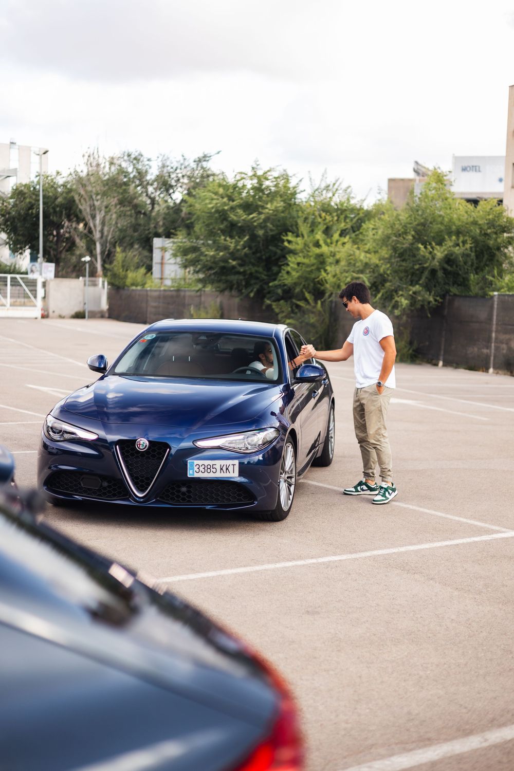 Fotografía de eventos de motor en Barcelona. Imágenes que destacan historia, diseño y valor de vehículos únicos.