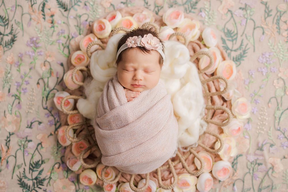 Newborn photos, DFW, Rockwall, Dallas, Richardson, Plano, Kaufman, Forney, Royse City, Greenville, Fate