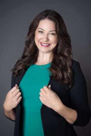 Meredith Rowlen is an award winning Photographer in Birmingham AL with over 20 years of photography experience. Professional Headshots.