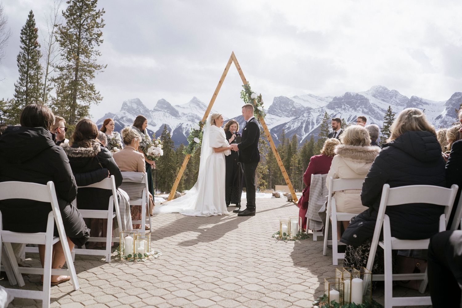 Silvertip Resort Canmore Wedding
Silvertip Resort Canmore Wedding Photographer