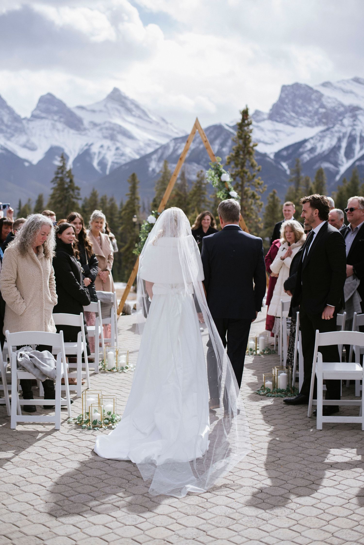 Silvertip Resort Canmore Wedding
Silvertip Resort Canmore Wedding Photographer