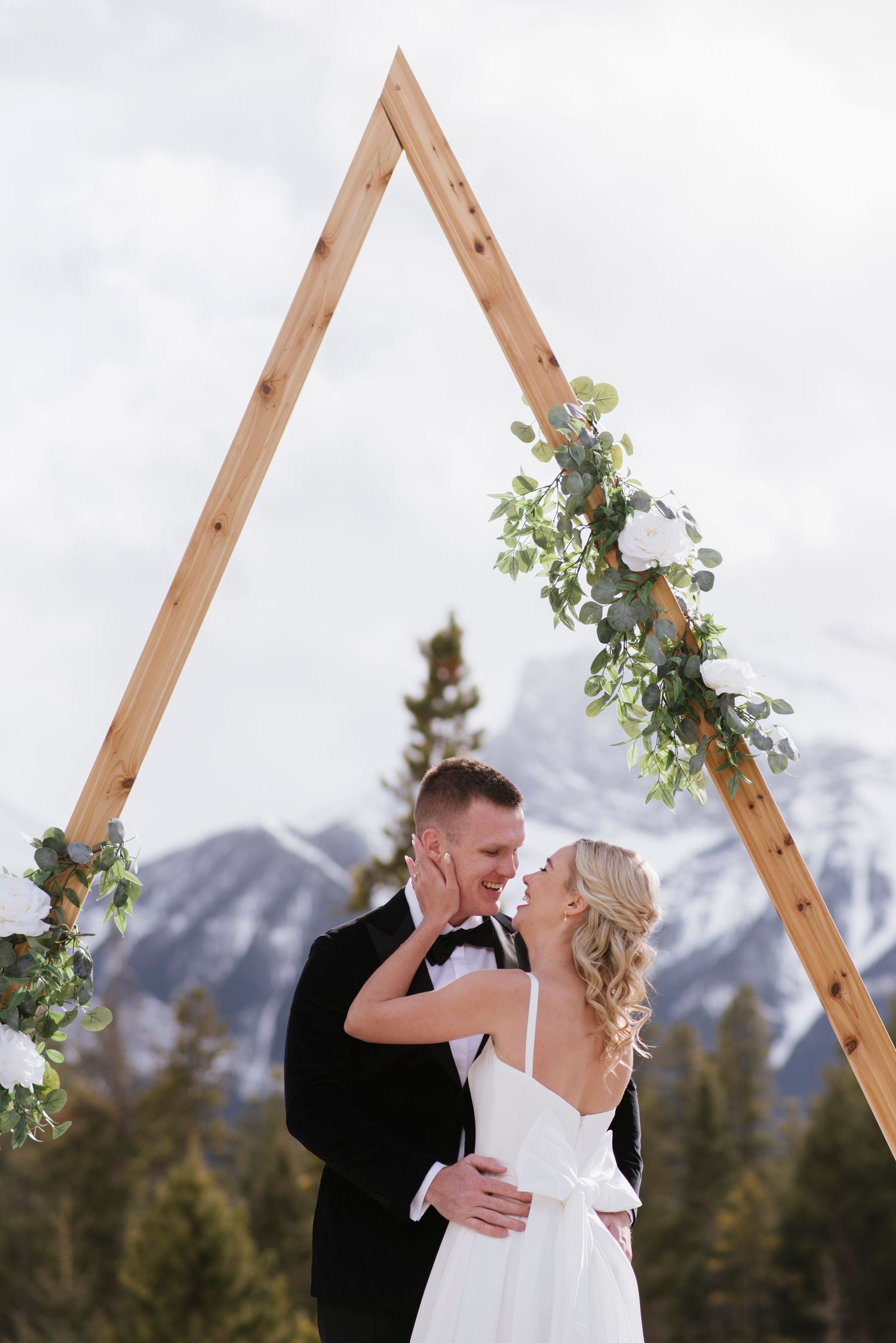 Silvertip Resort Canmore Wedding
Silvertip Resort Canmore Wedding Photographer