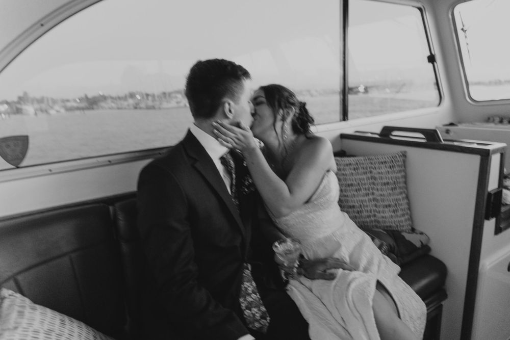 Plan your dream elopement in Maine, where the natural beauty of the ocean and forest create a magical atmosphere for your special day.
