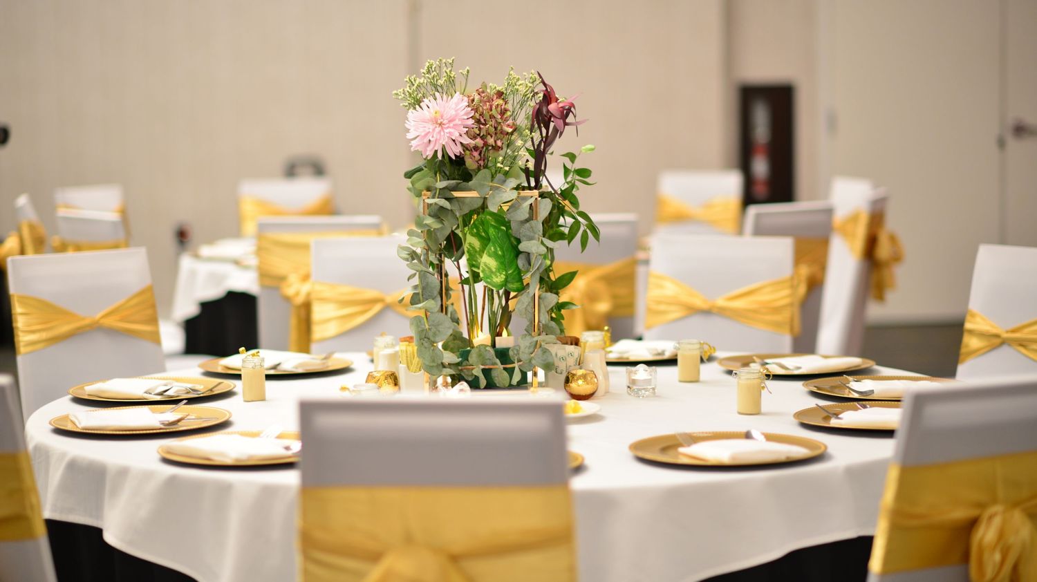 Event decor by Dominique Coutard Photography / Blue Lens Media in South Florida