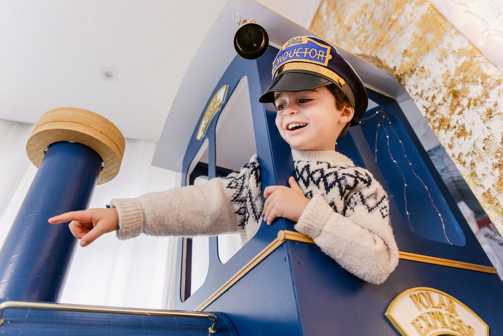 Sessões de Natal 2025 a bordo do Polar Express rumo ao Polo Norte; Sessão de Natal Bem vindos ao Polo Norte a bordo do Polar Express Queijas