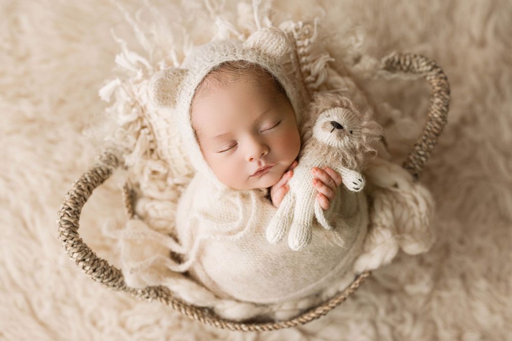 Fotografia de recém-nascido, newborn,  em Vila Nova de Gaia, Porto.