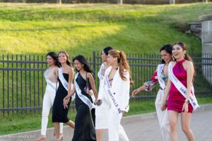 Ms. Philippines Atlantic candidates visit the famous Citadel Hill of Halifax.
