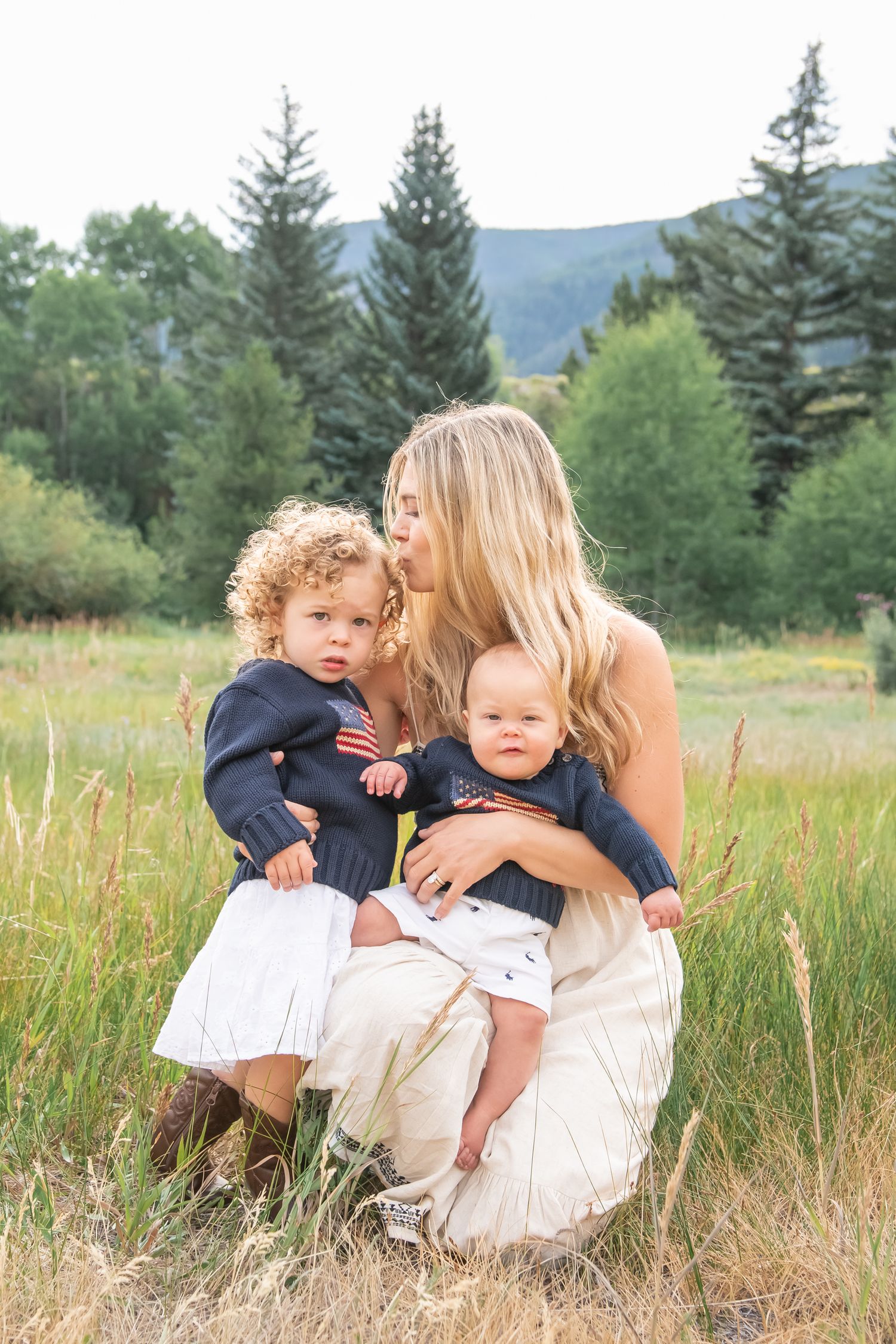 Cute Vail family photos