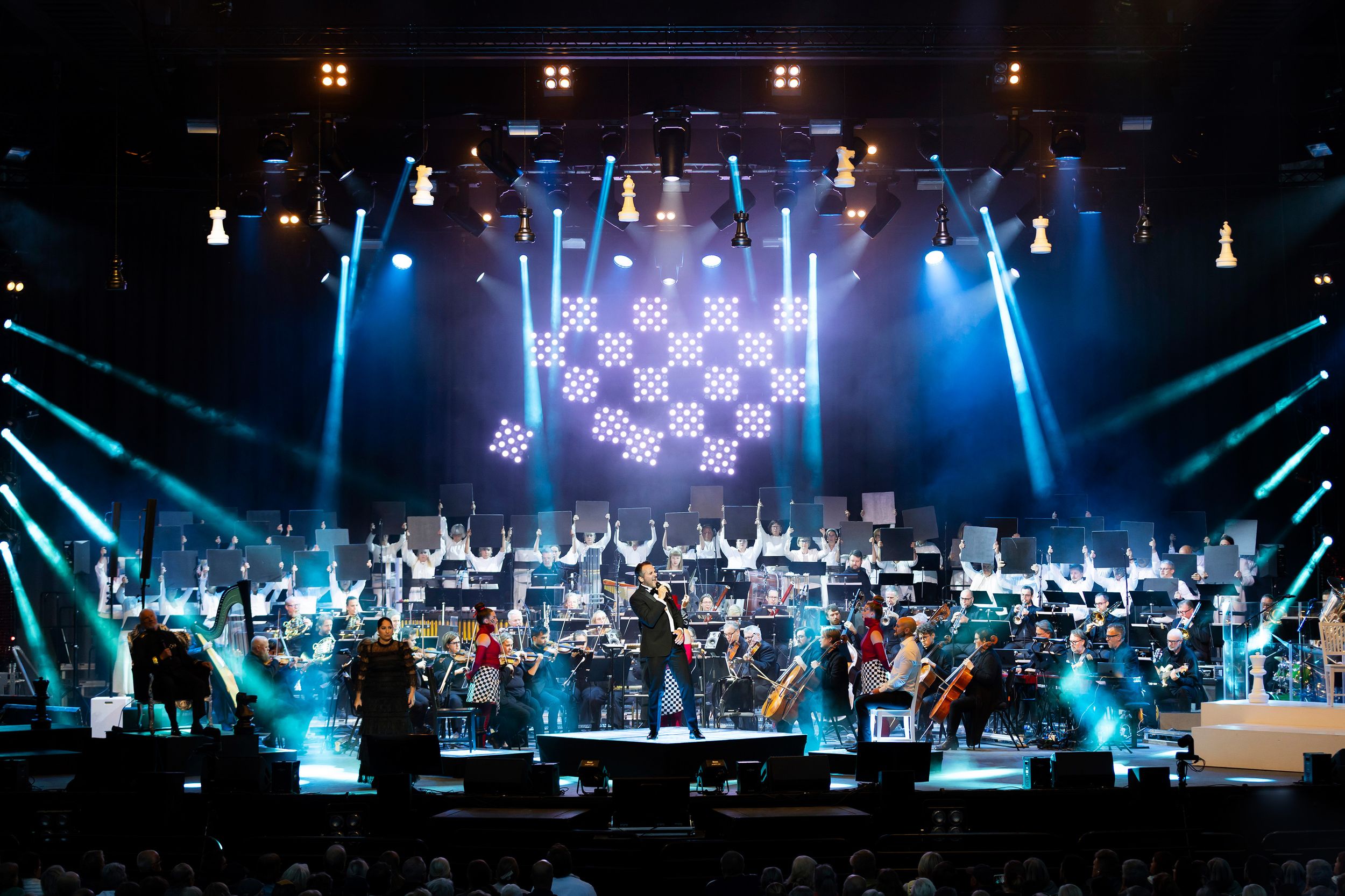 Chess in Concert på Dalhalla. Tocca Entertainment. Fotograf Rebecca Nordin.