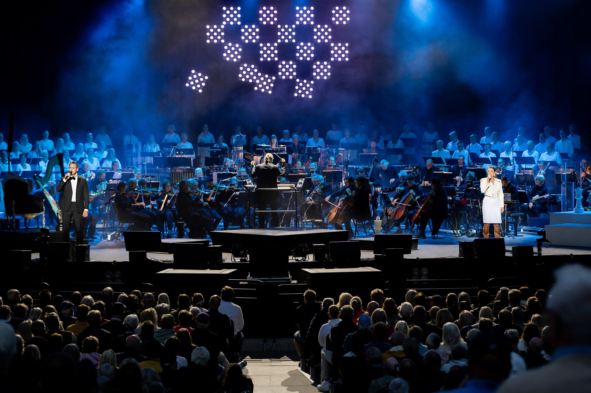 Chess in Concert på Dalhalla. Tocca Entertainment. Fotograf Rebecca Nordin.