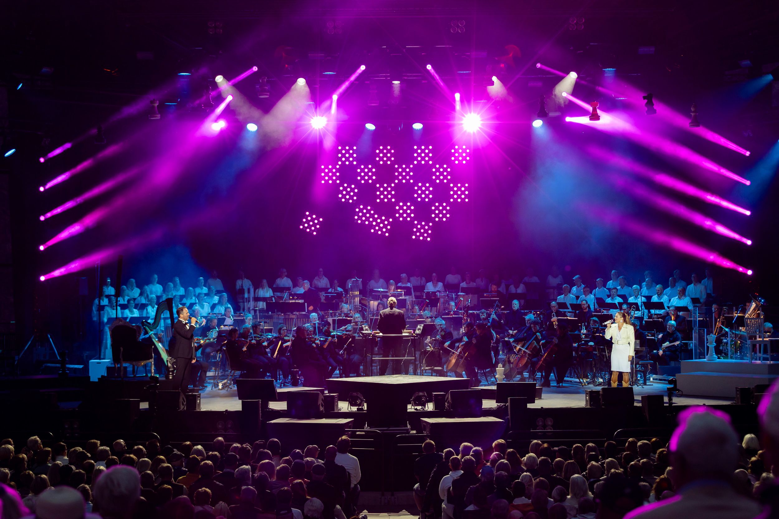 Chess in Concert på Dalhalla. Tocca Entertainment. Fotograf Rebecca Nordin.