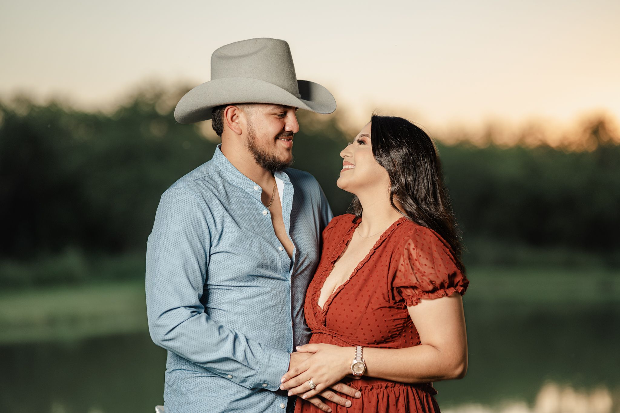 rgv south texas photography and videography. wedding, quinceanera senior graduate family portrait wedding photographer. Weslaco Mcallen