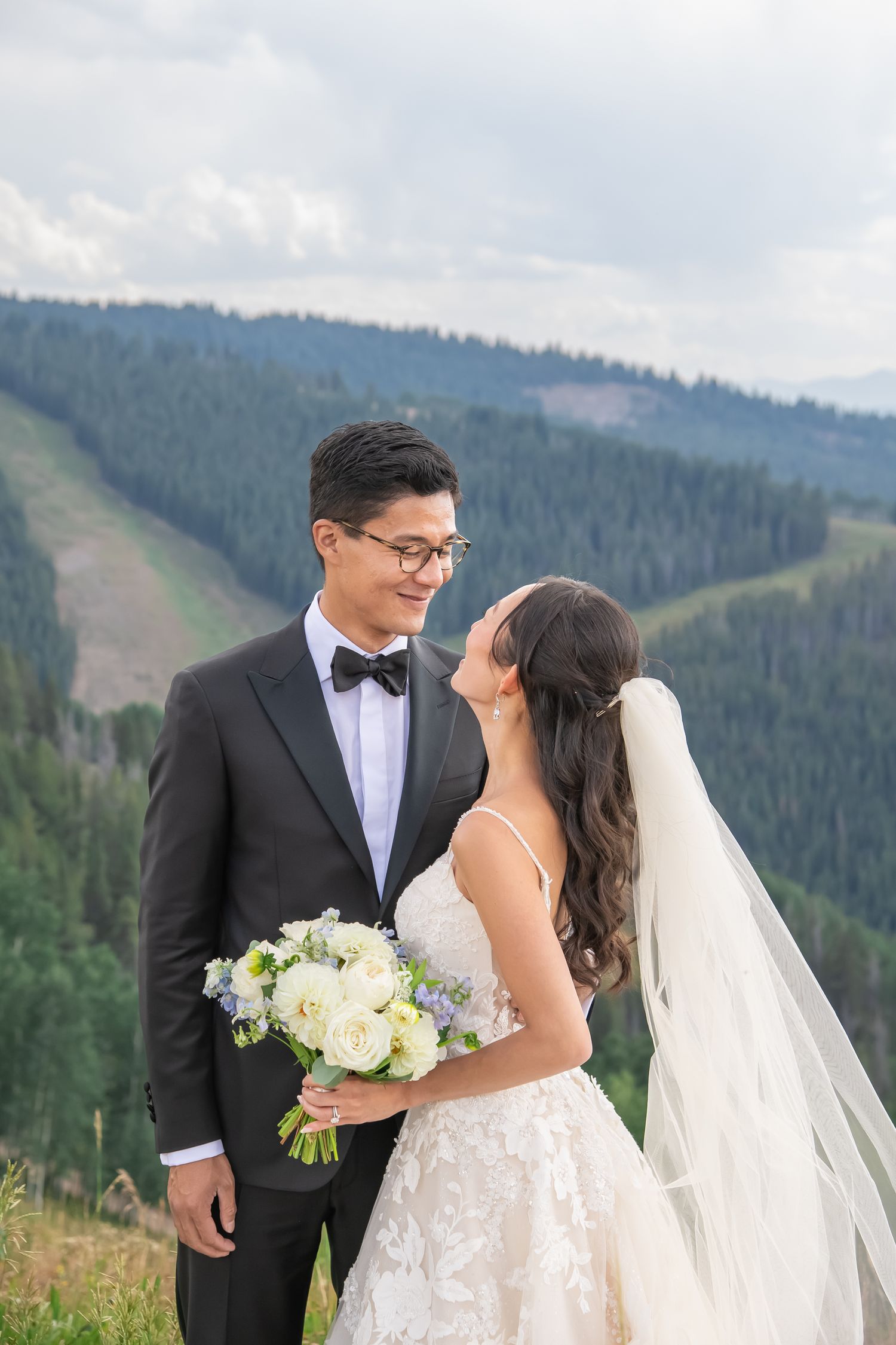 Vail elopement photographer