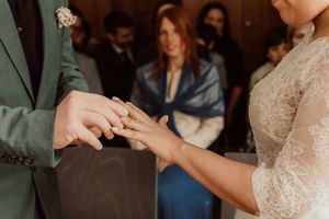 Servizi fotografici per coppie e matrimoni  
Racconti visivi autentici per coppie innamorate. Servizi foto wedding e love story  Bolzano