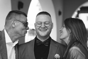 Servizi fotografici per coppie e matrimoni  
Racconti visivi autentici per coppie innamorate. Servizi foto wedding e love story  Bolzano