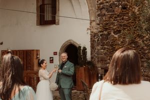 Servizi fotografici per coppie e matrimoni  
Racconti visivi autentici per coppie innamorate. Servizi foto wedding e love story  Bolzano