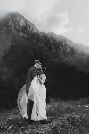 Servizi fotografici per coppie e matrimoni  
Racconti visivi autentici per coppie innamorate. Servizi foto wedding e love story  Bolzano