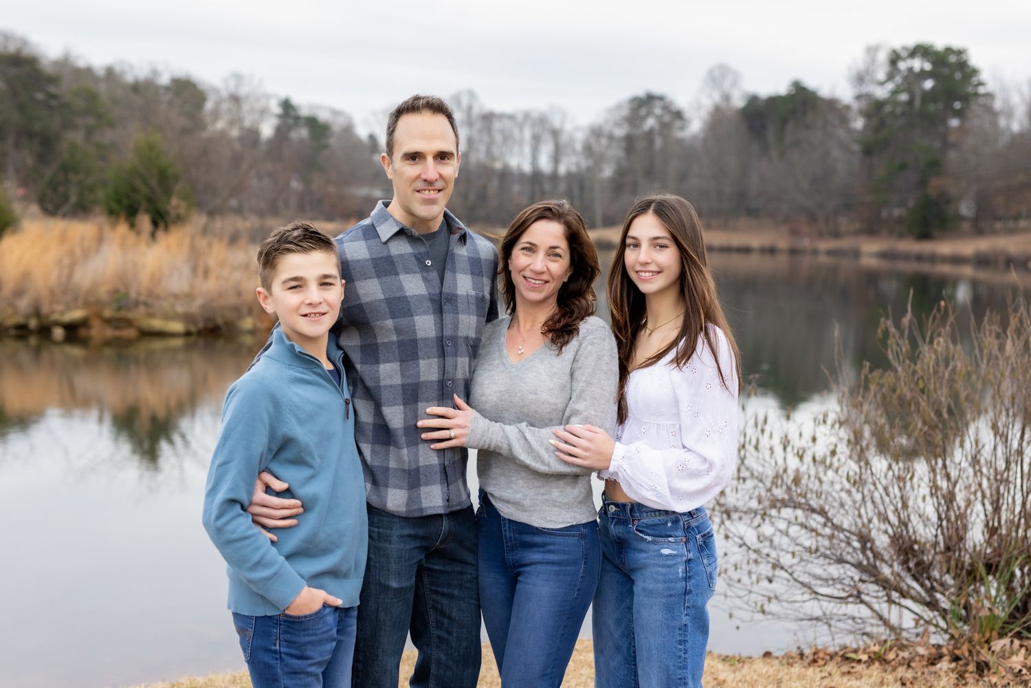 Family portrait with natural background in Amherstburg
