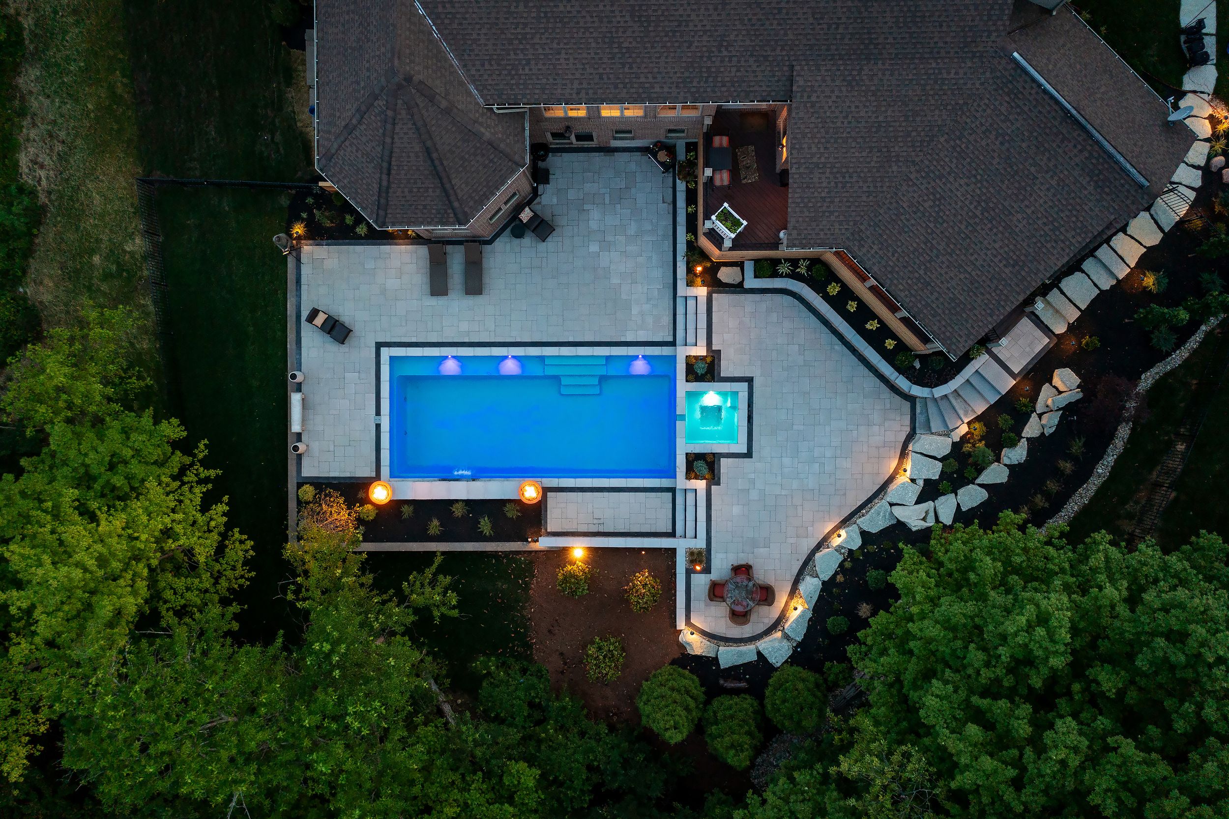 Cincinnati Drone photo of a new pool and deck designed by landscape architect in Cincinnati, Ohio
