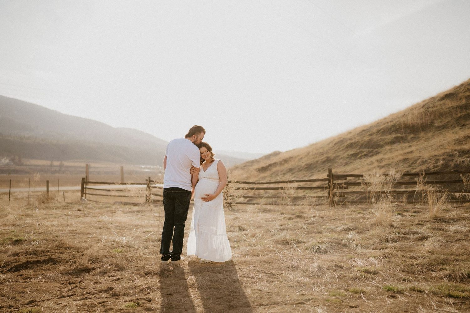 Kamloops Maternity Photographer