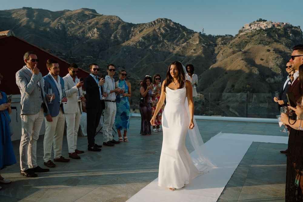 Bride arriving to her wedding ceremony