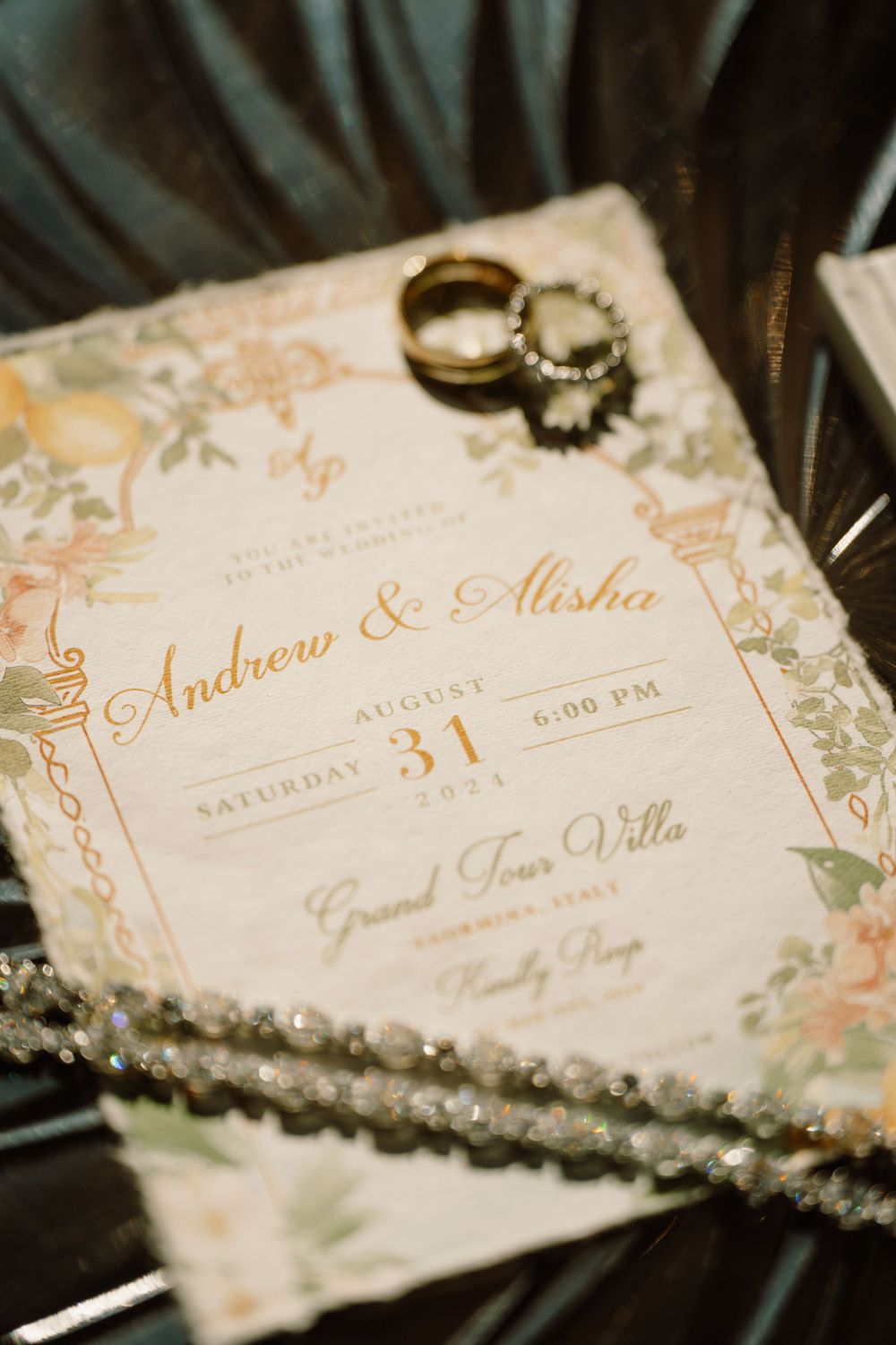 Flatlay of wedding rings of a Taormina wedding