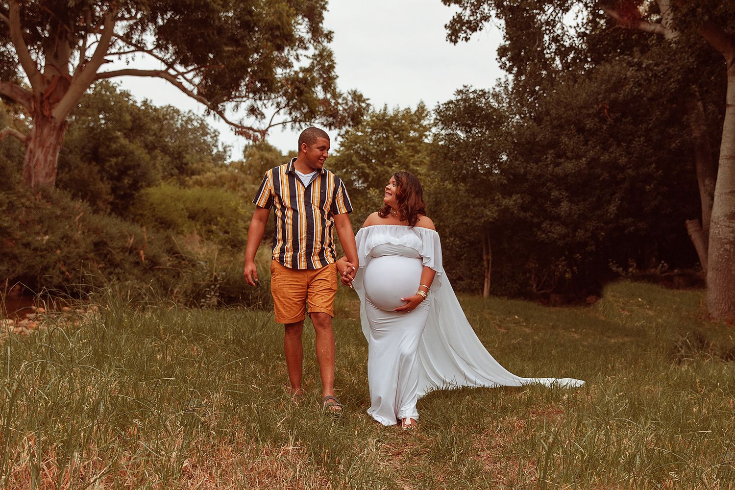 Maternity photographer Cape Town. Beach maternity photoshoot Cape. Pregnancy photoshoot Cape Town . Outdoor Maternity photoshoot Cape Town.