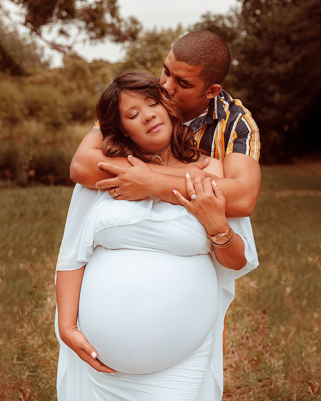 Maternity photographer Cape Town. Beach maternity photoshoot Cape. Pregnancy photoshoot Cape Town . Outdoor Maternity photoshoot Cape Town.