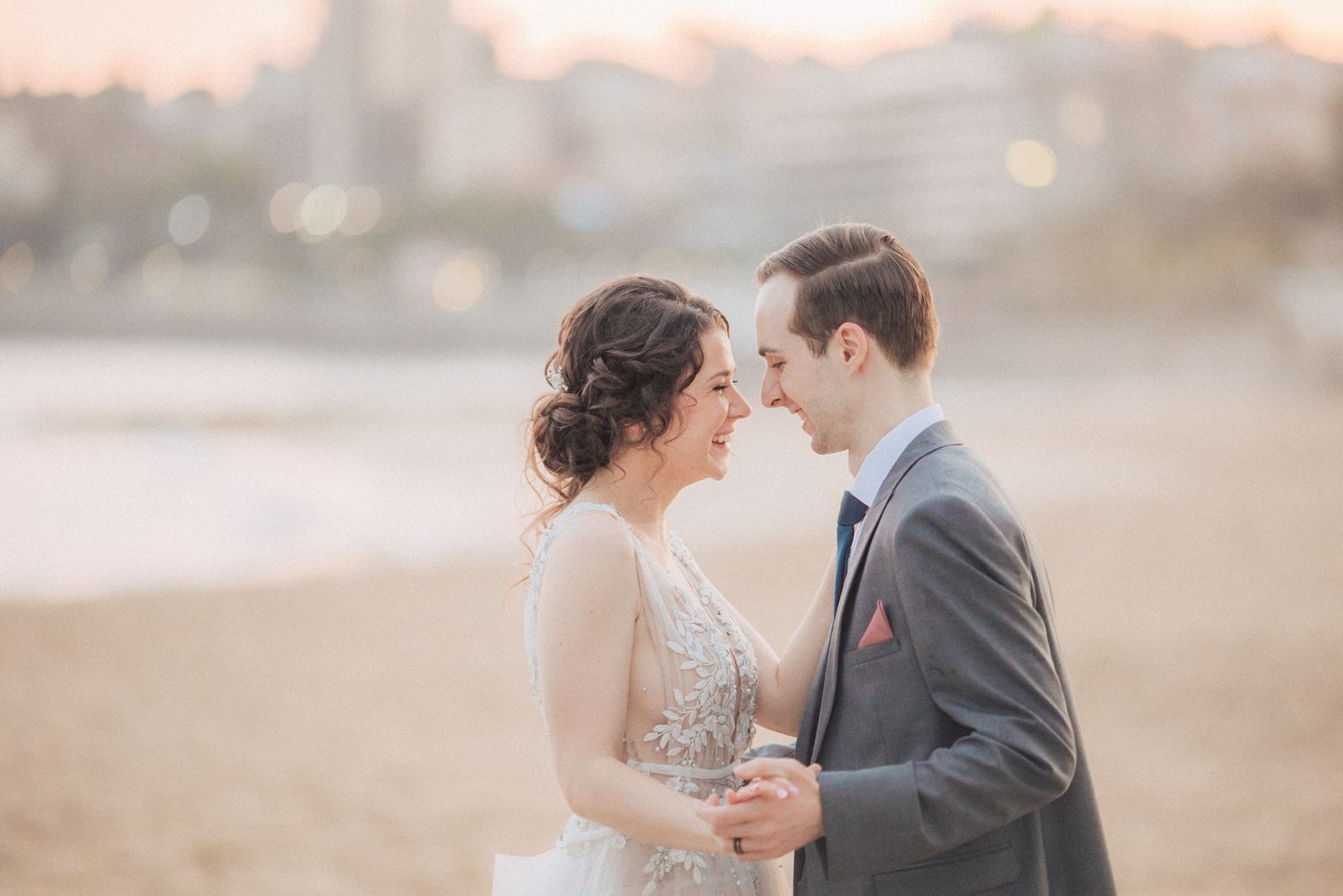 A dream destination wedding at forte da cruz, Portugal. captured by a Lisbon wedding photographer