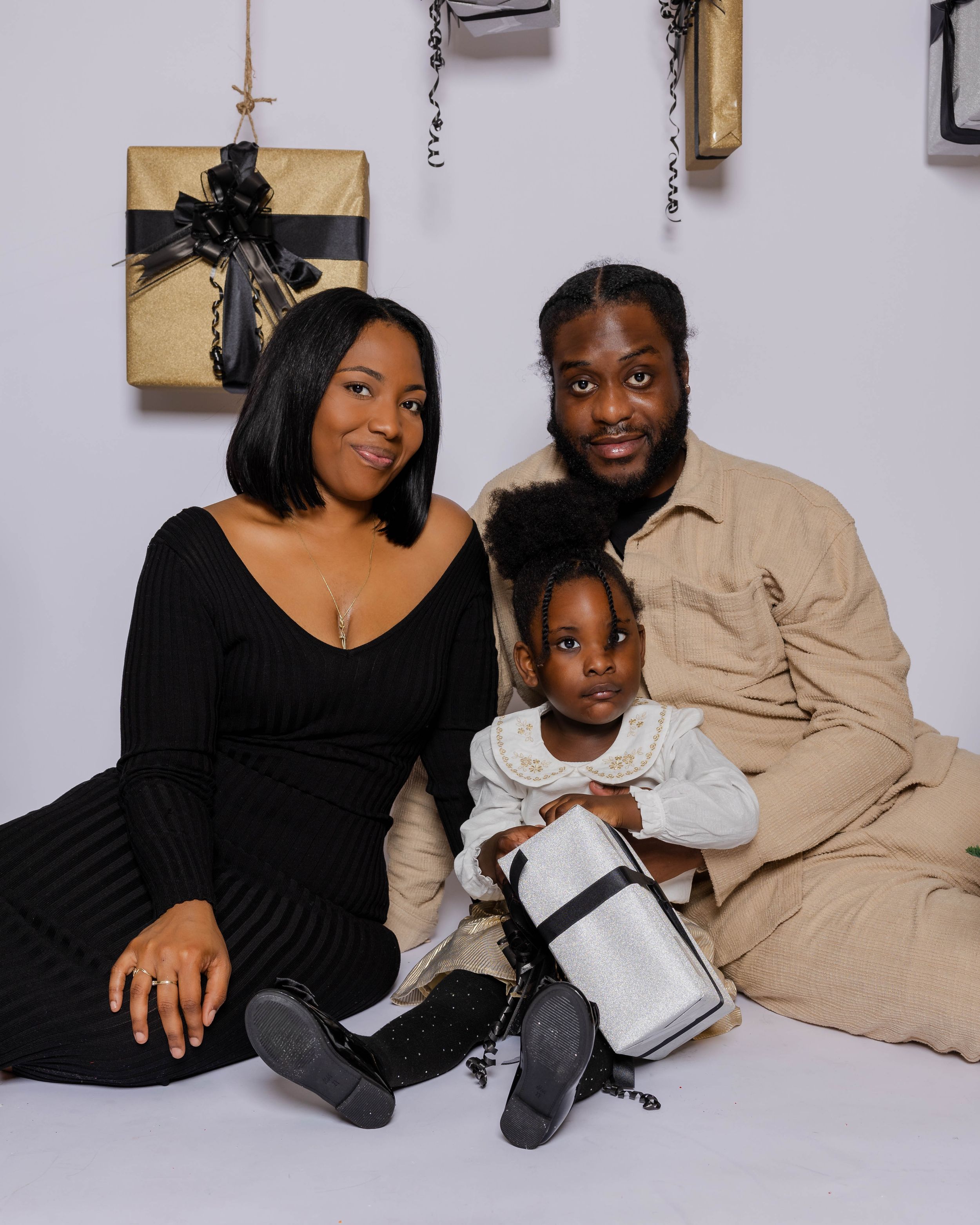 Holiday mini photoshoot for families in Toronto Mississauga Brampton Oakville