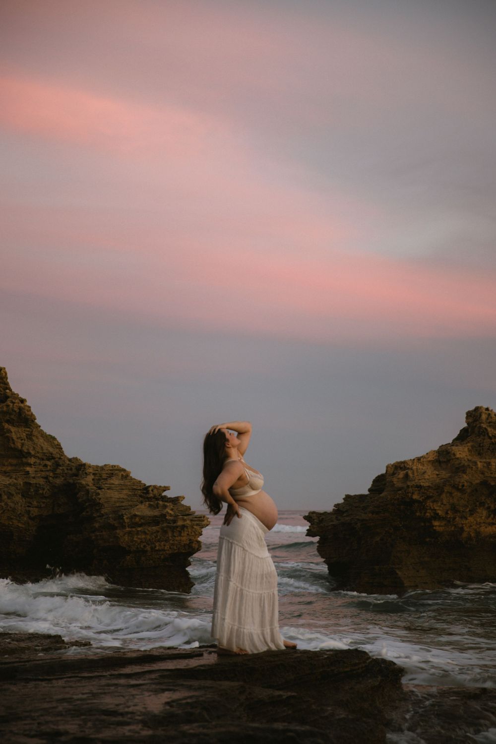 maternity photoshoot, beach maternity photoshoot, sunset beach maternity, Melbourne maternity photographer, beach photographer, family photo