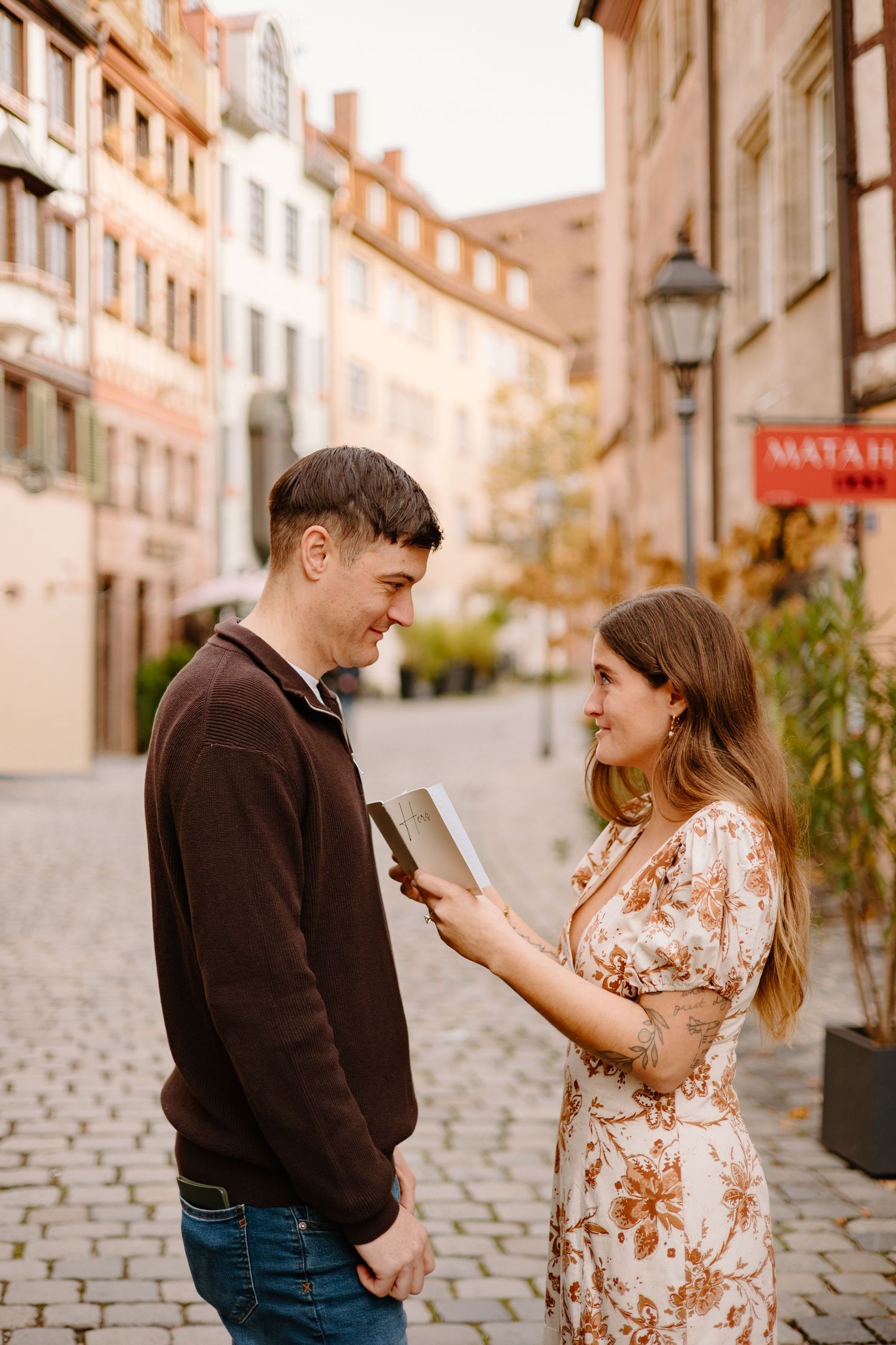 Paarshooting Nurnberg, Engagement Photoshoot, Couples Photoshoot at Weißgerbergasse (Nürnberg), Johanna Patton Photography, Paarfotografie