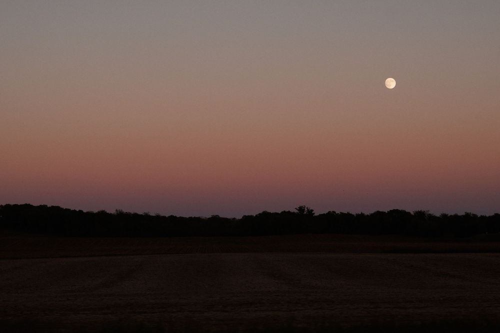 A moonrise is visible as the photographer left the venue after sunset, a beautiful end to the night