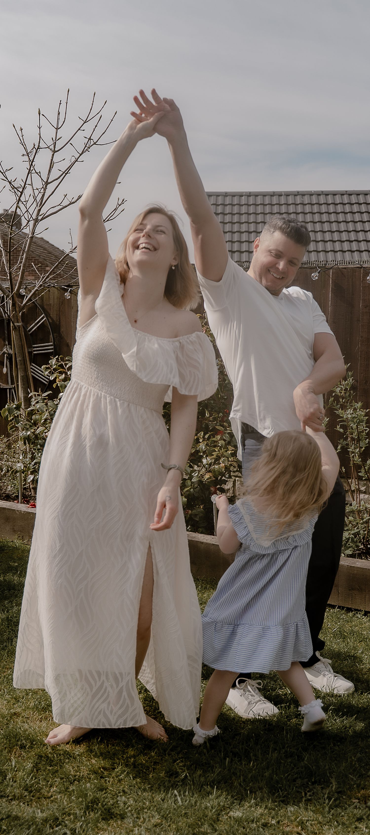 swadlincote-family-photographer-candid-moments.jpg