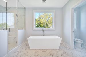 Professional Luxury Real Estate Photography Interior bathroom