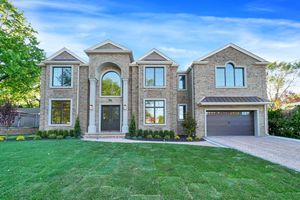 Professional Luxury Real Estate Photography Exterior front home